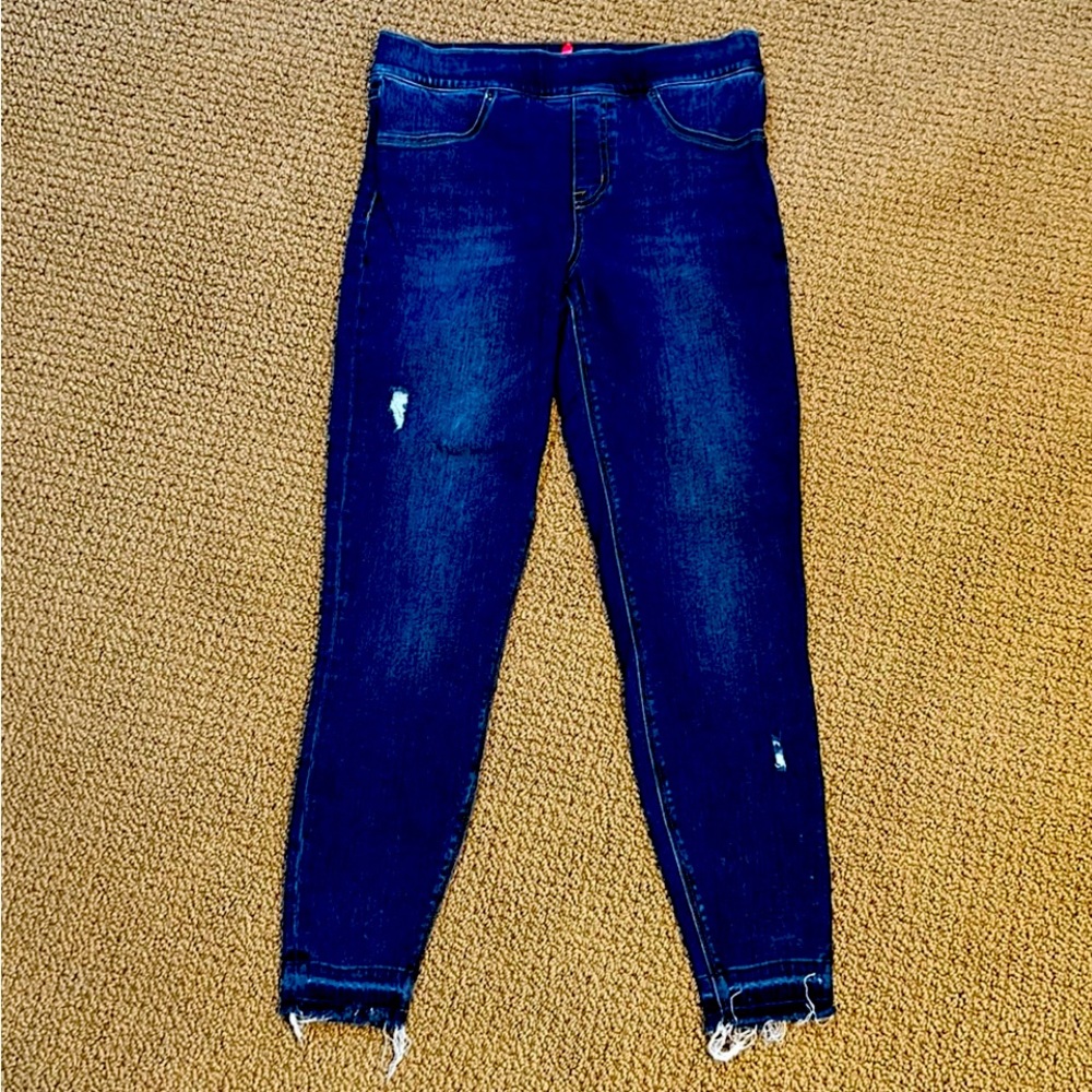 Spanx! Comfy!! Gorgeous color! Perfect distressing.